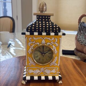 Decorative Yellow and Black Table Clock
